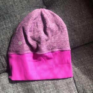 Lululemon Beanie w/bun or pony tail hole